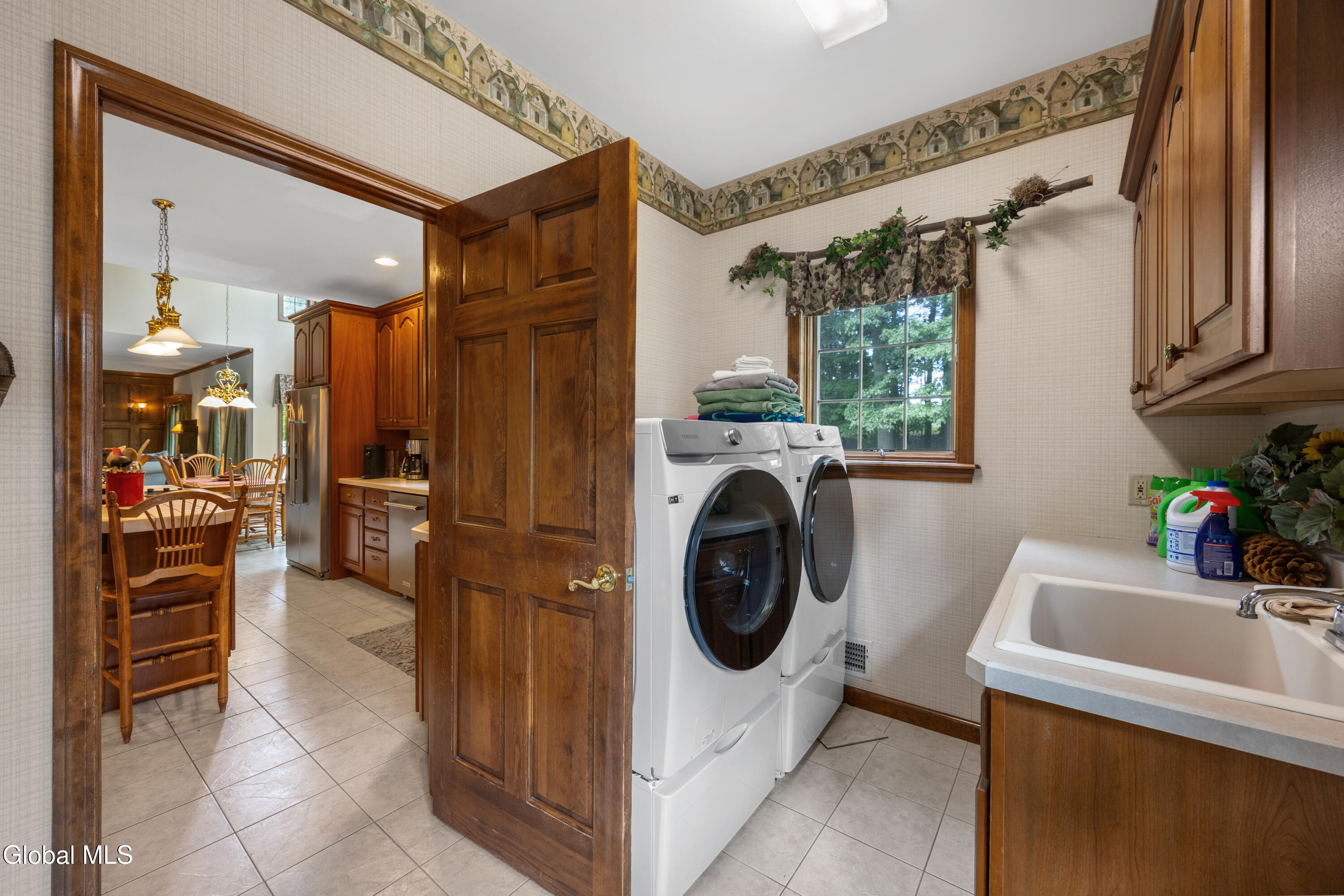 34 Devonshire Way Halfmoon NY 12065