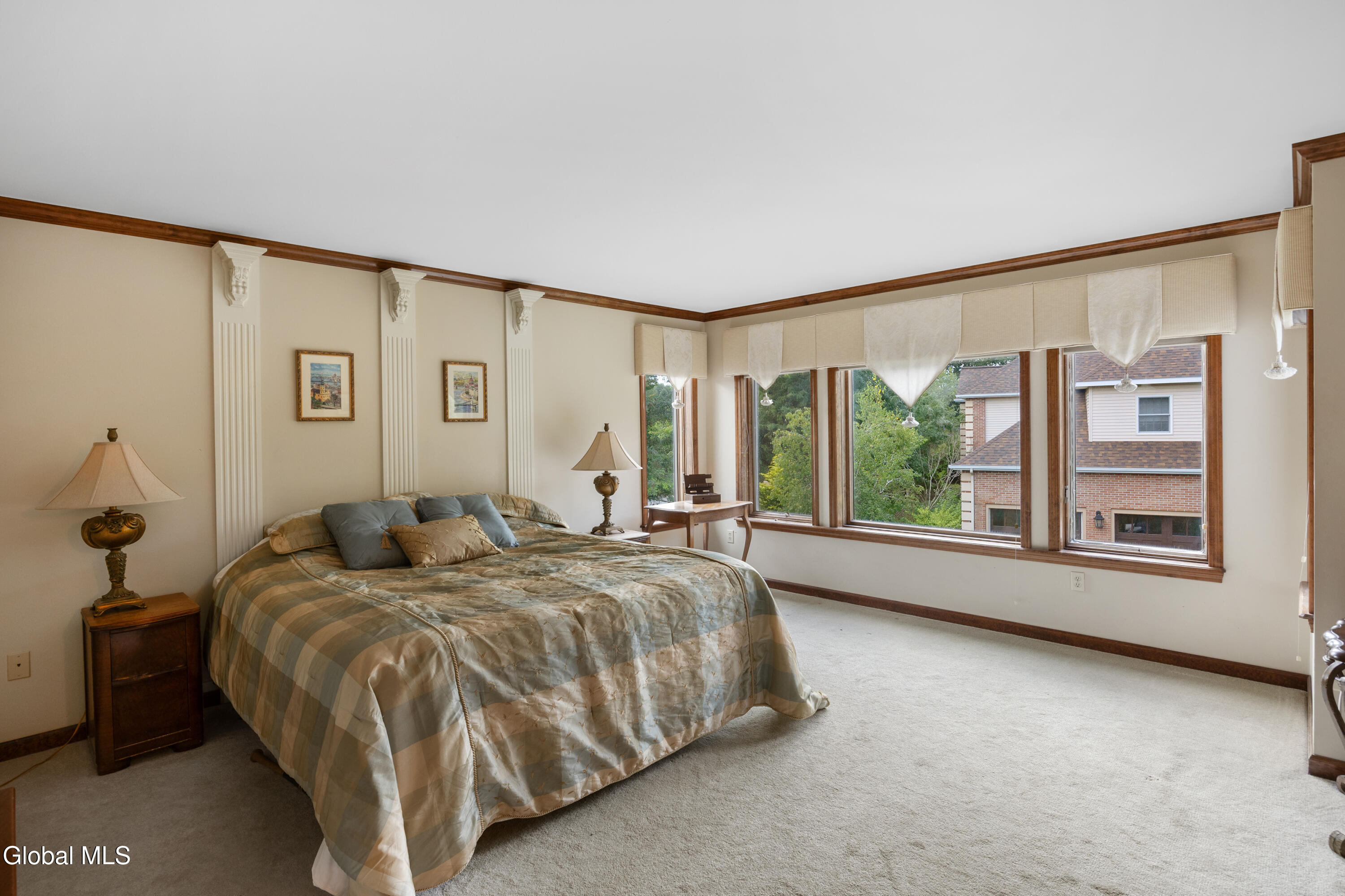 34 Devonshire Way Halfmoon NY 12065