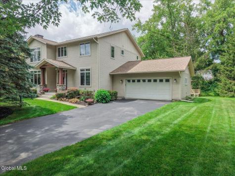 3 Proctor Court Loudonville NY 12211