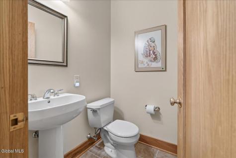 3 Proctor Court Loudonville NY 12211