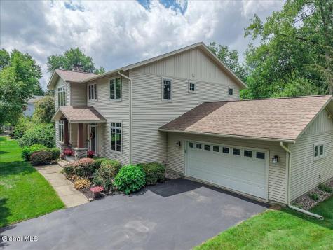 3 Proctor Court Loudonville NY 12211