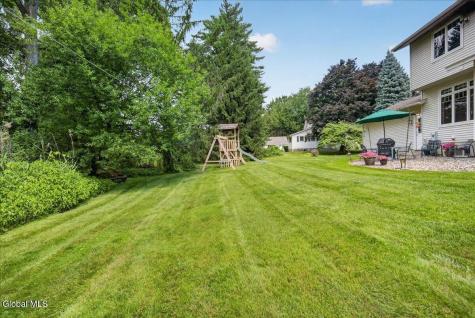 3 Proctor Court Loudonville NY 12211