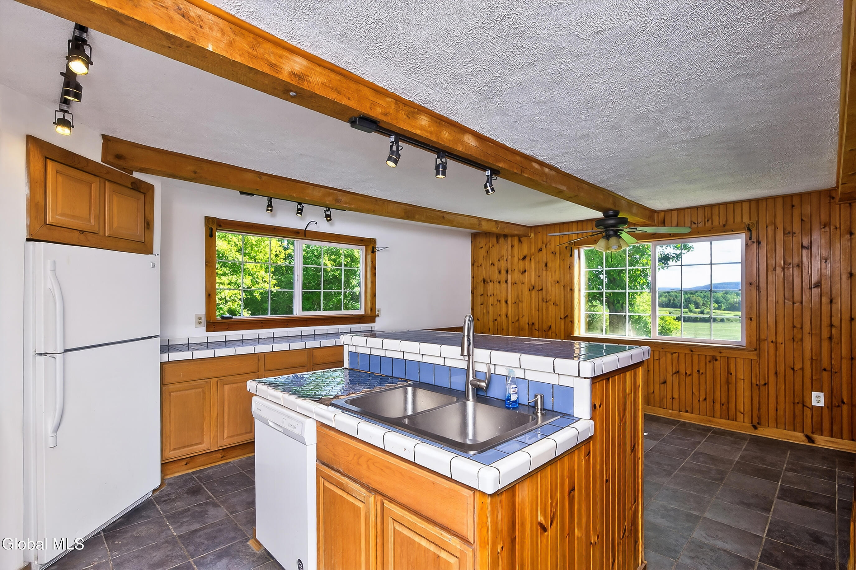 181 Cross Road Berne NY 12059