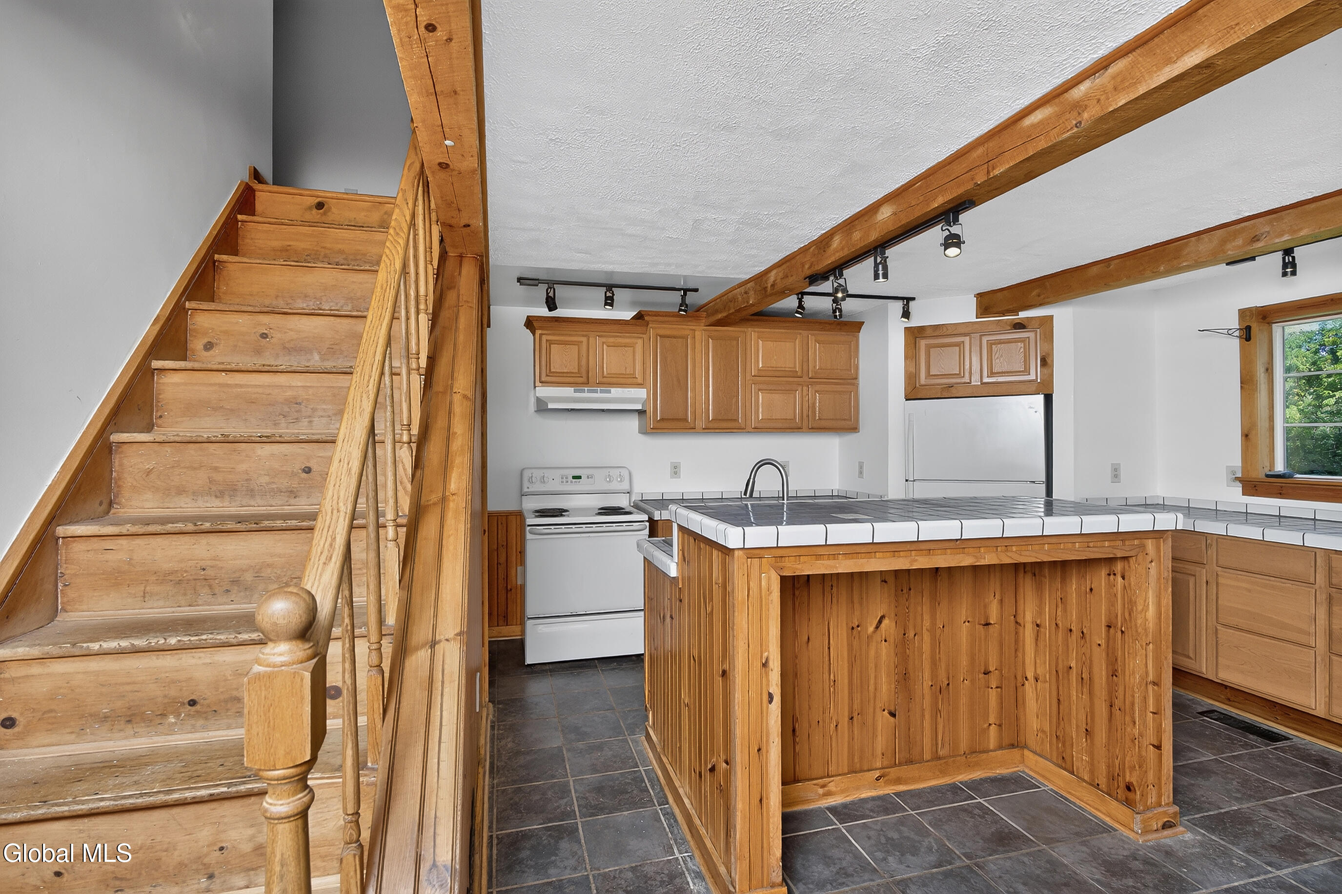 181 Cross Road Berne NY 12059