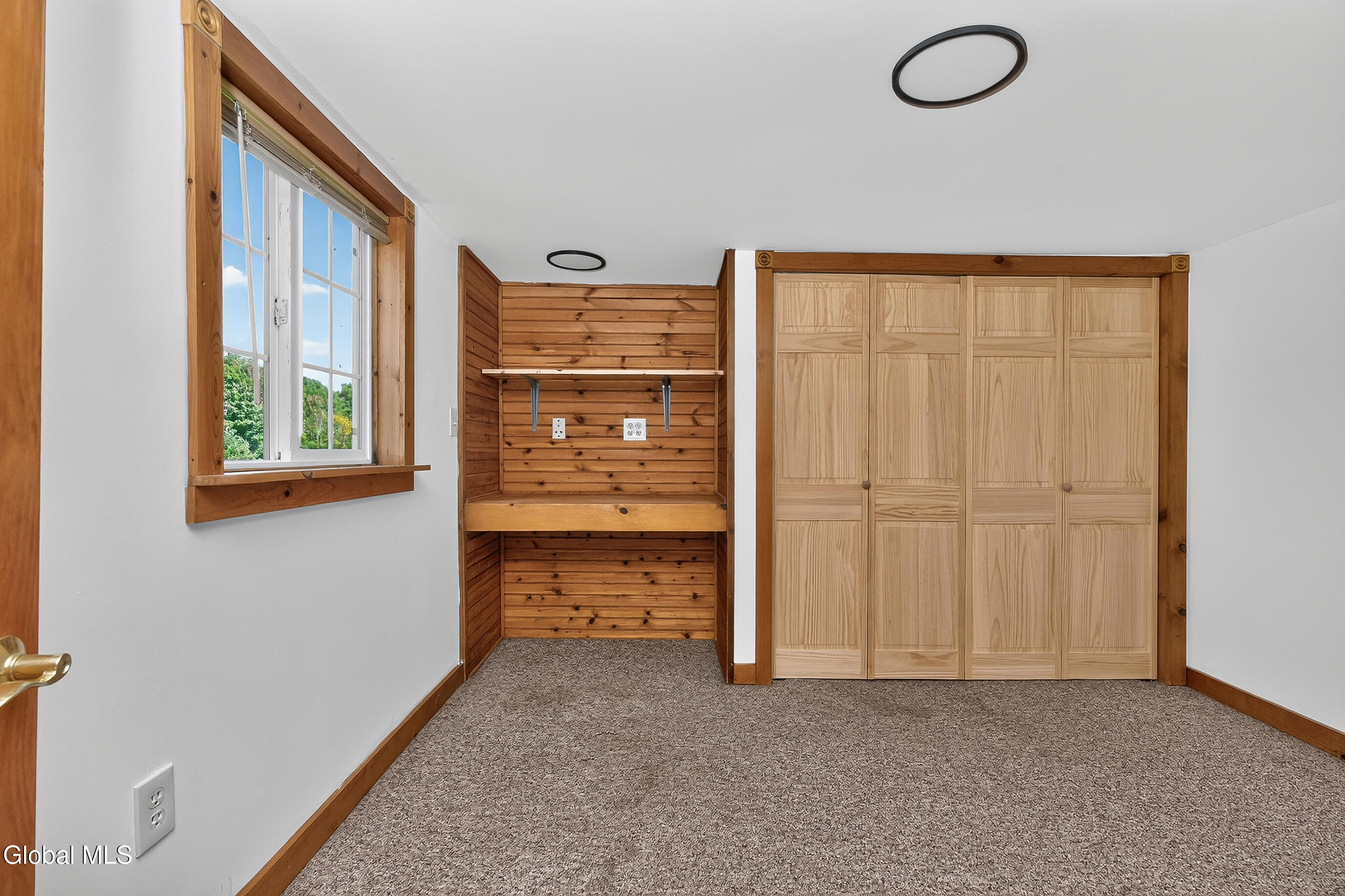 181 Cross Road Berne NY 12059