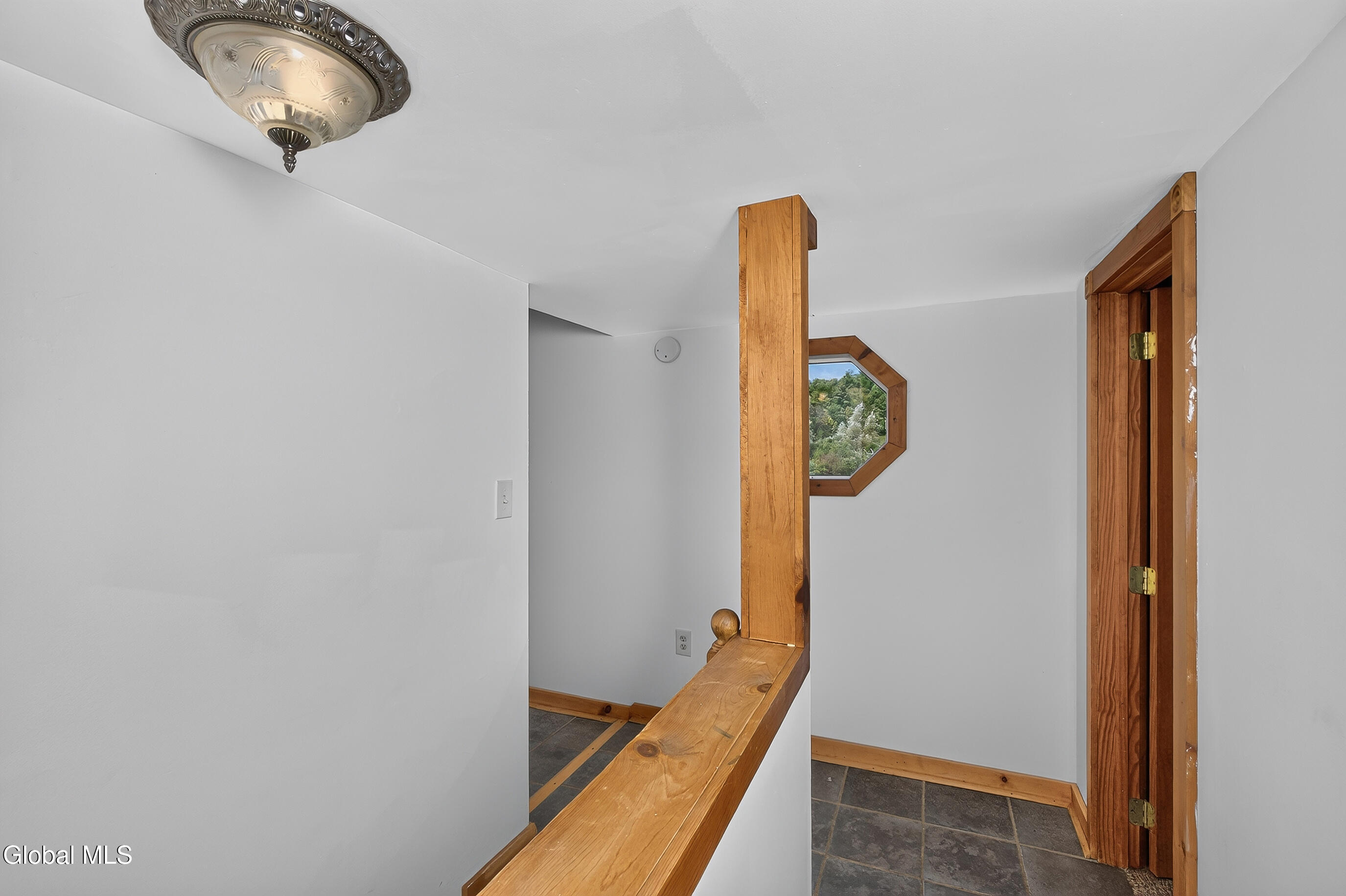 181 Cross Road Berne NY 12059