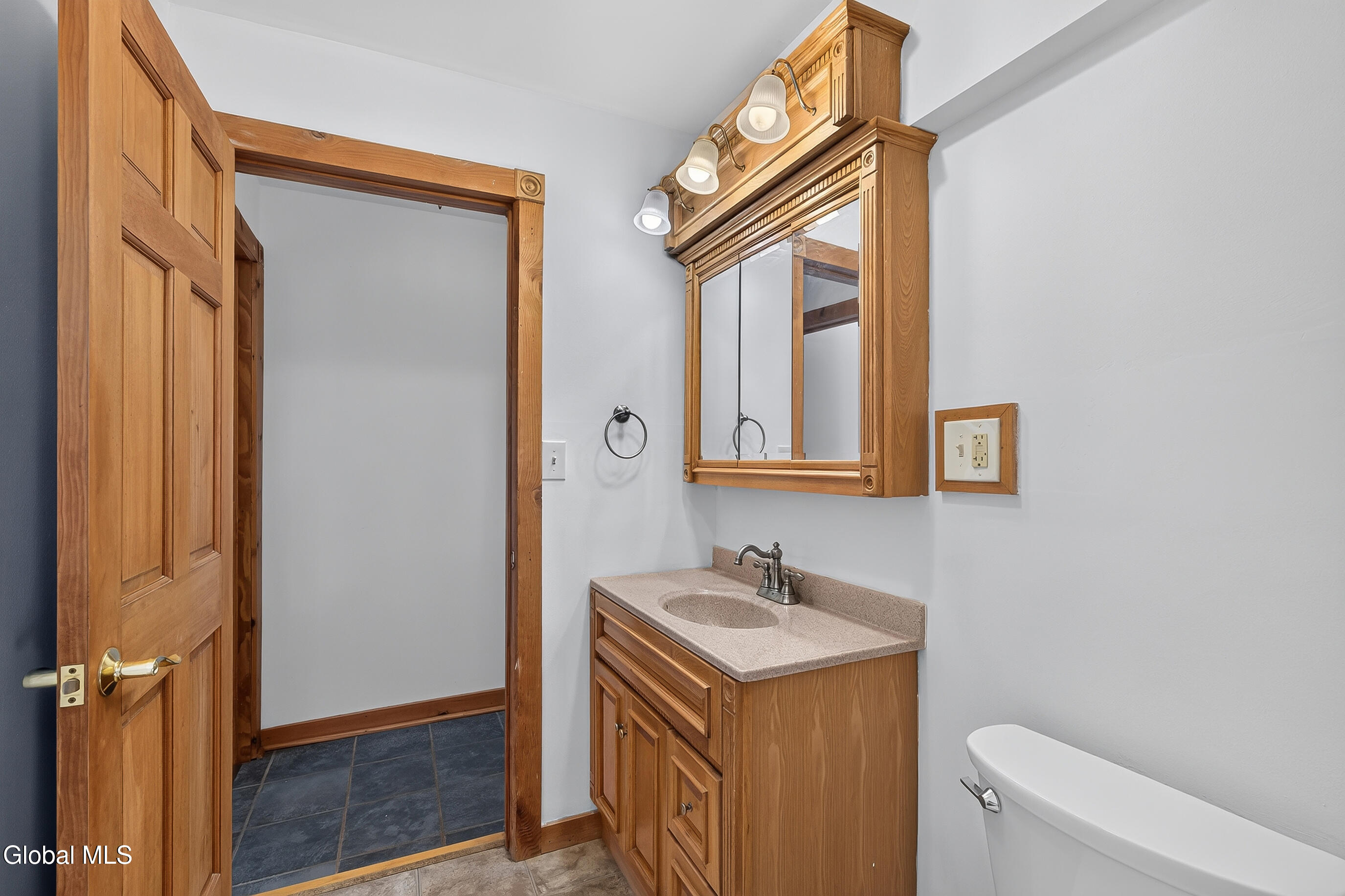 181 Cross Road Berne NY 12059