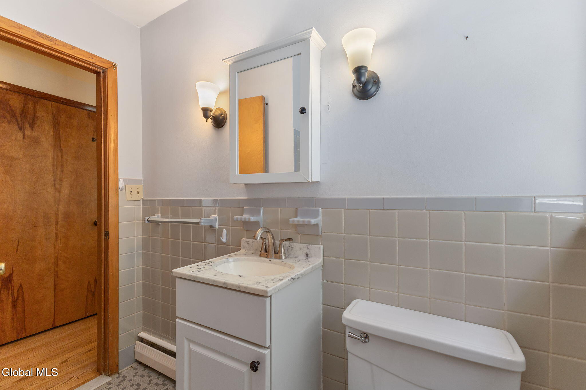8 Oak Drive Albany NY 12203