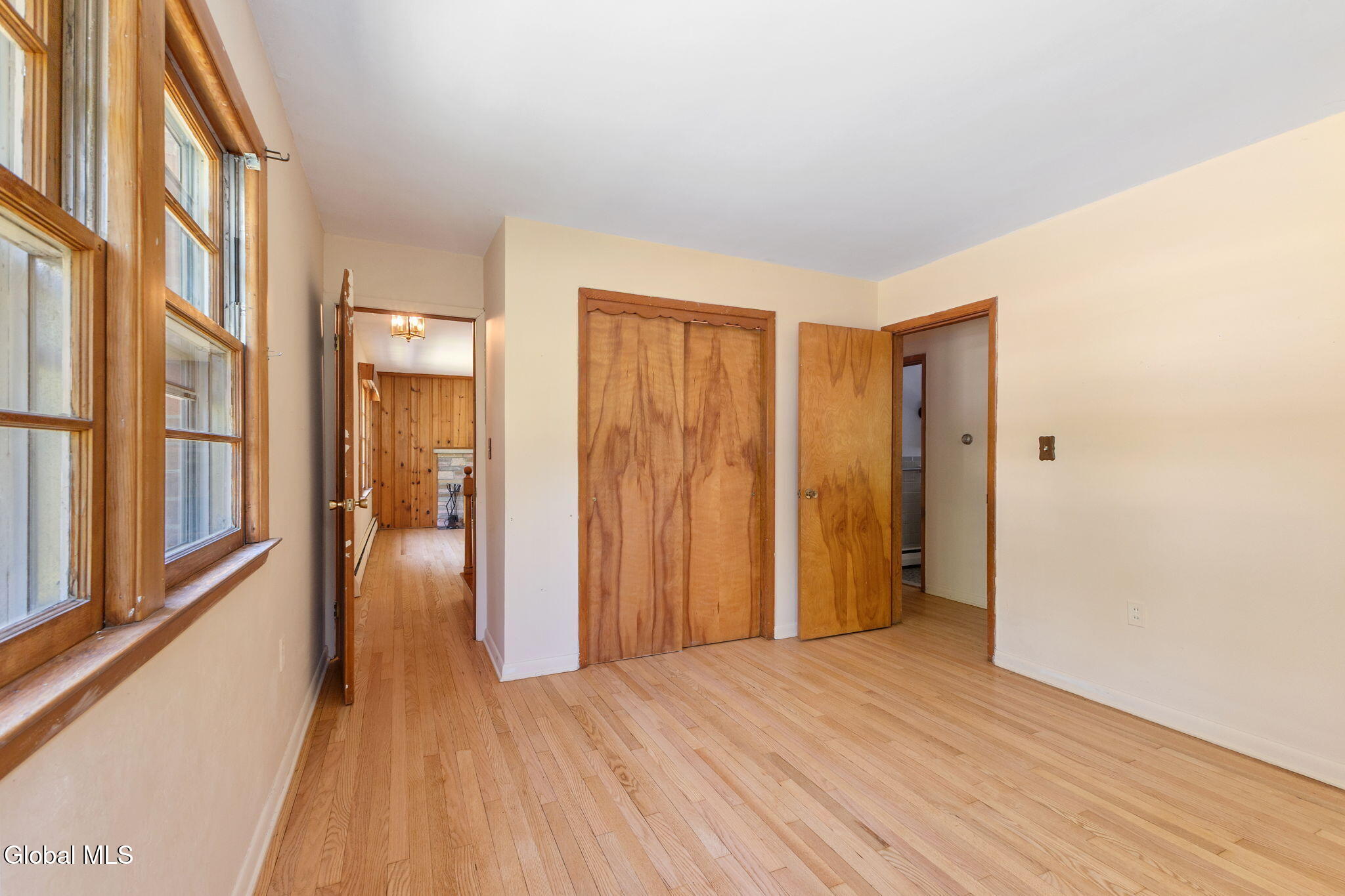 8 Oak Drive Albany NY 12203