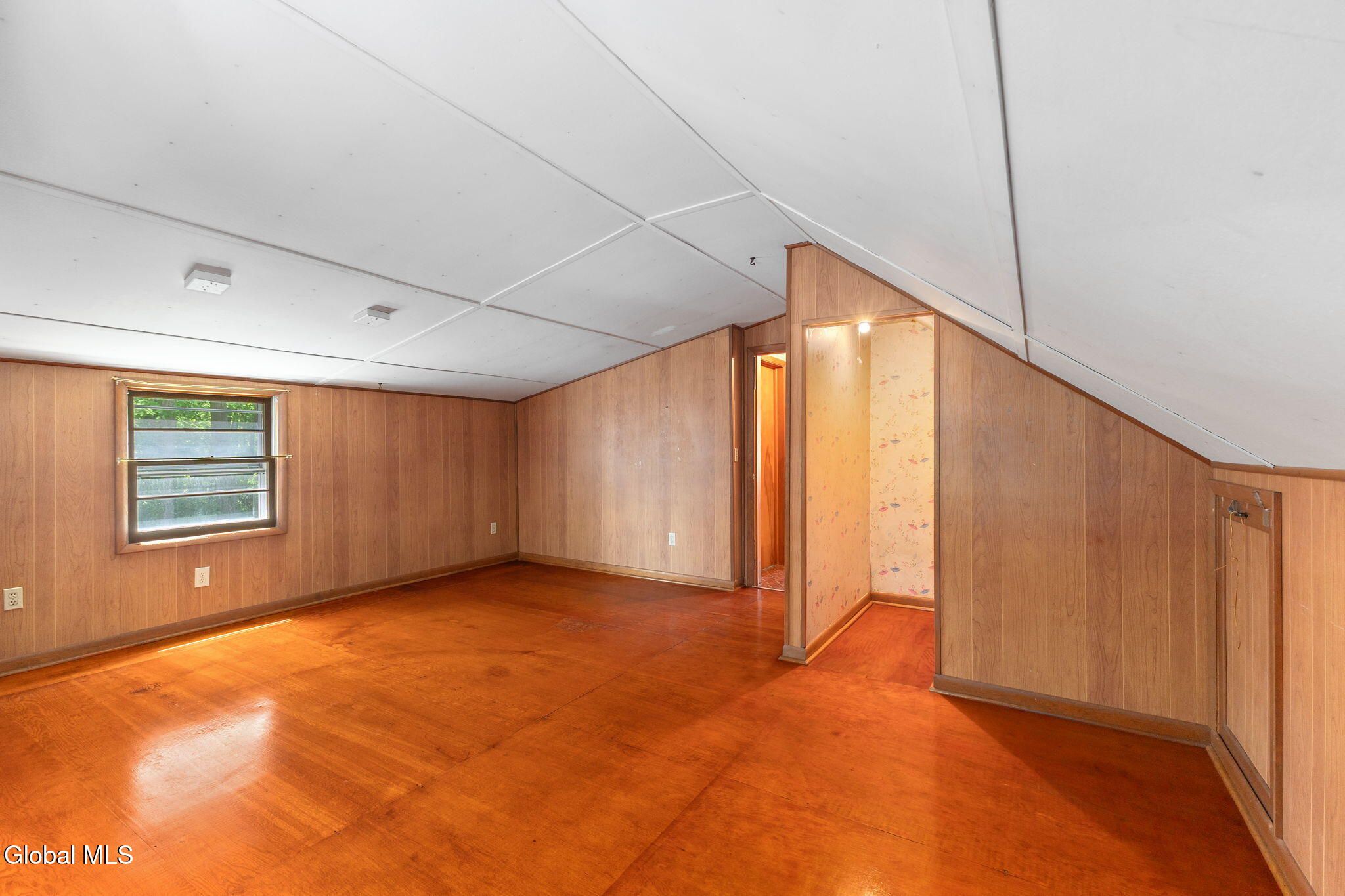 8 Oak Drive Albany NY 12203