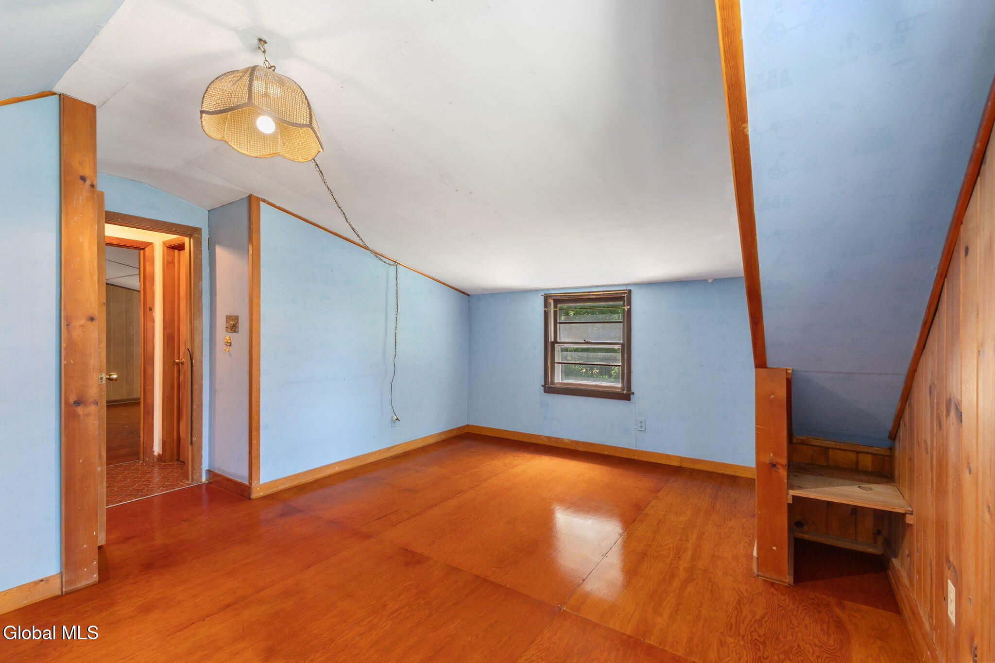 8 Oak Drive Albany NY 12203