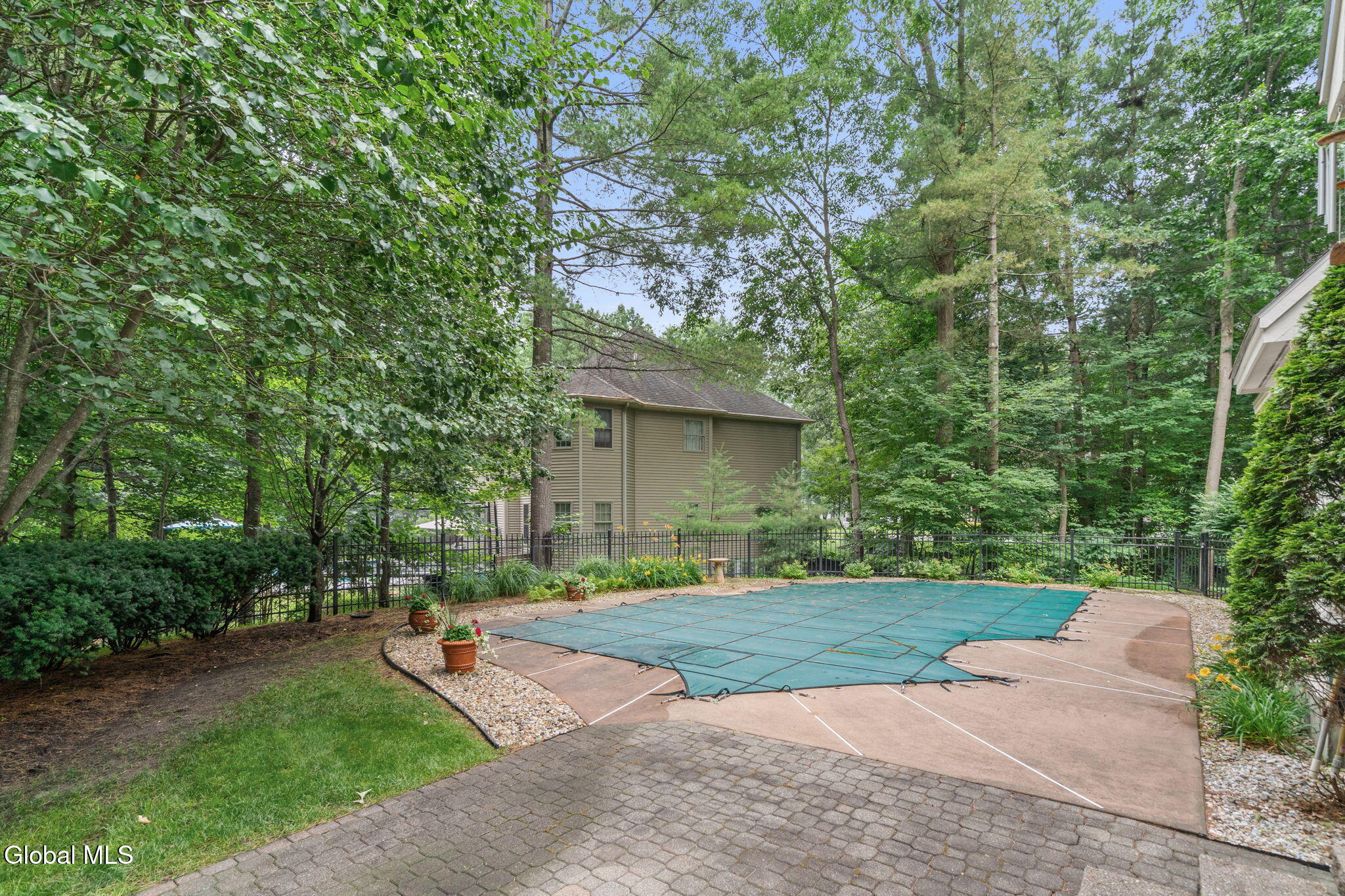 31 Sweetbriar Drive Gansevoort NY 12831