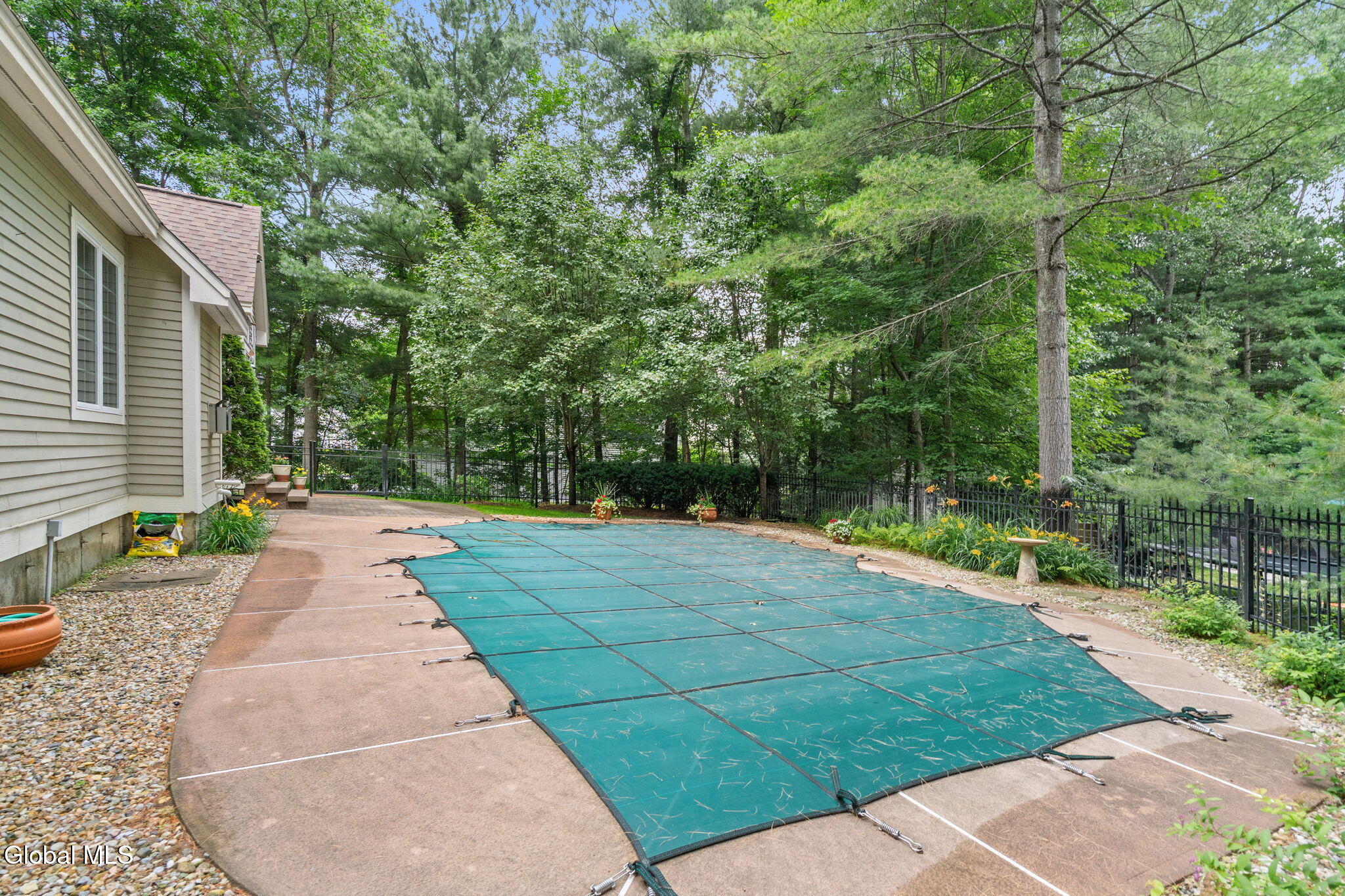 31 Sweetbriar Drive Gansevoort NY 12831