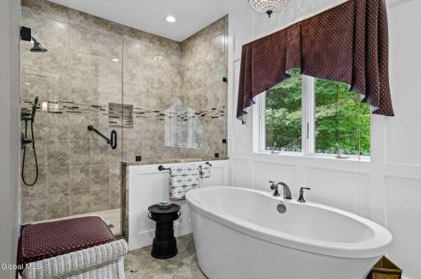 31 Sweetbriar Drive Gansevoort NY 12831