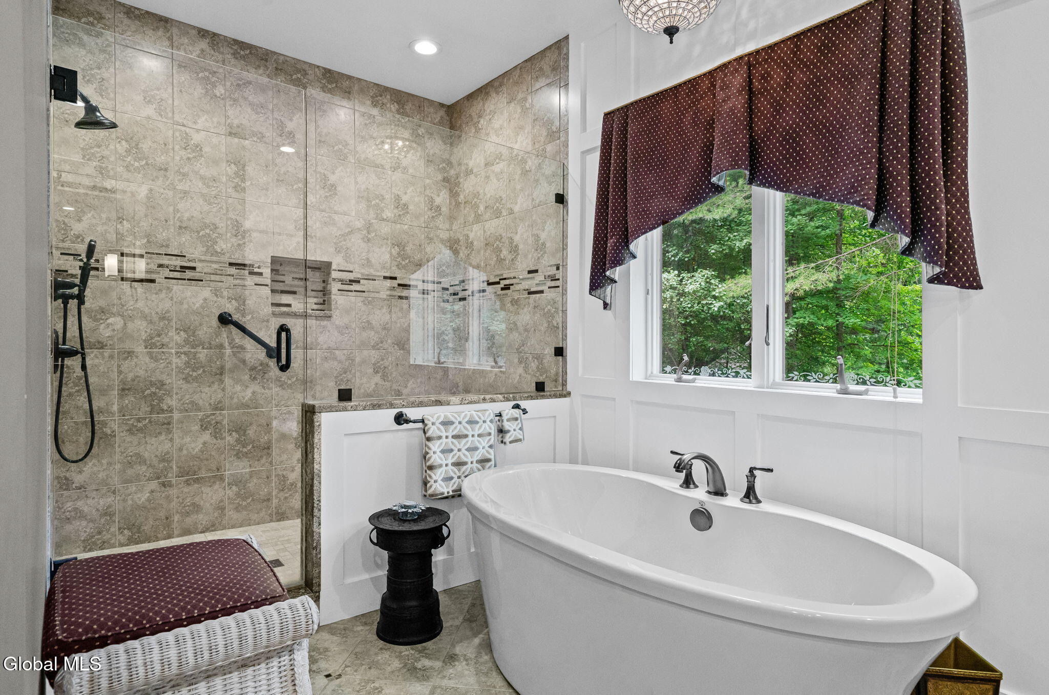 31 Sweetbriar Drive Gansevoort NY 12831