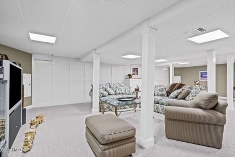 31 Sweetbriar Drive Gansevoort NY 12831