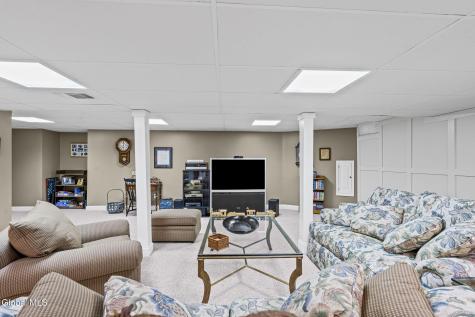 31 Sweetbriar Drive Gansevoort NY 12831