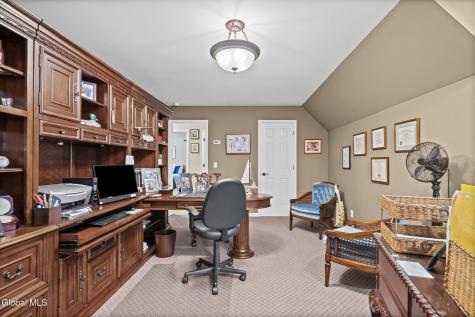31 Sweetbriar Drive Gansevoort NY 12831