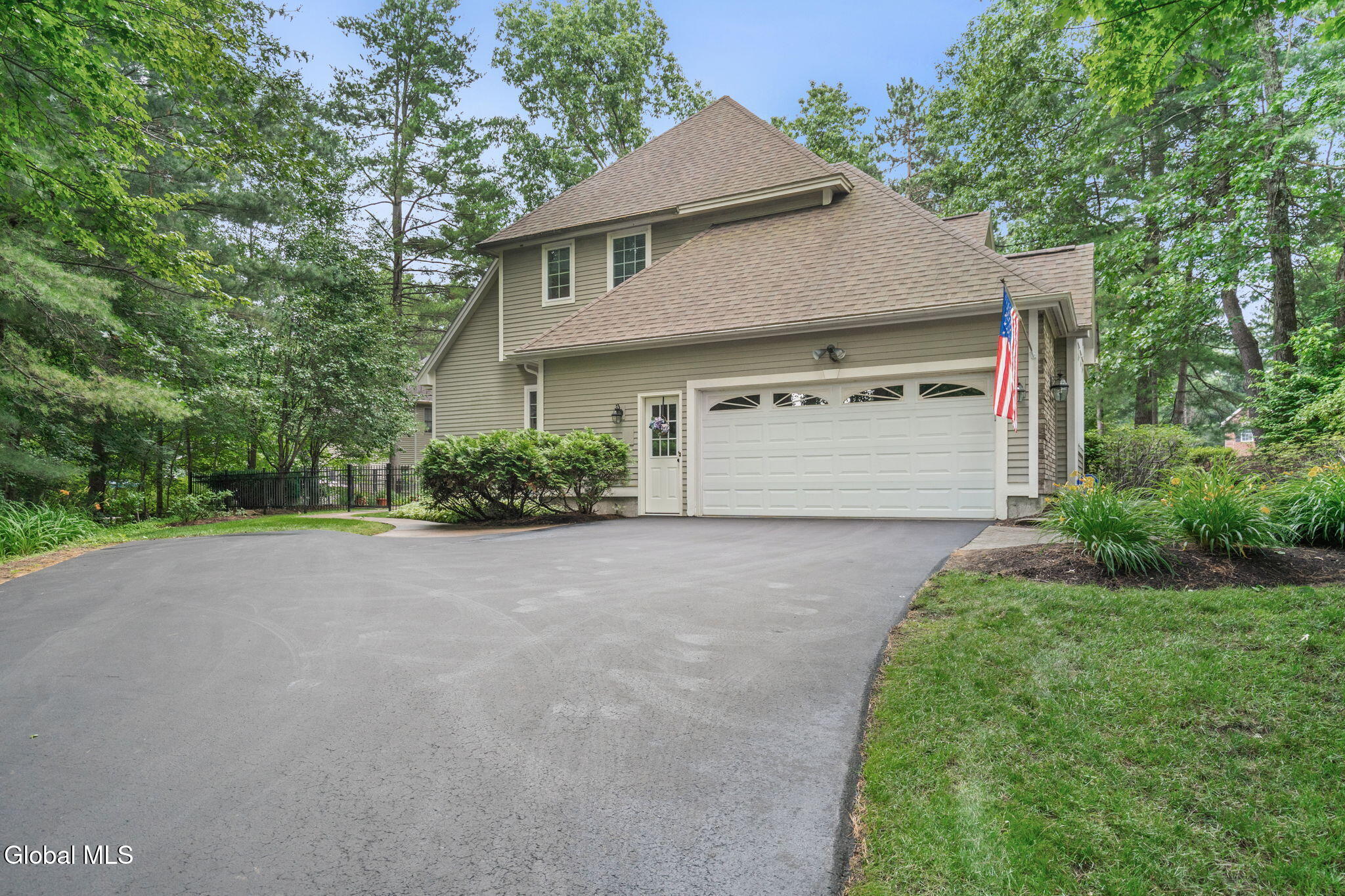 31 Sweetbriar Drive Gansevoort NY 12831