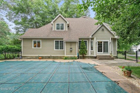 31 Sweetbriar Drive Gansevoort NY 12831