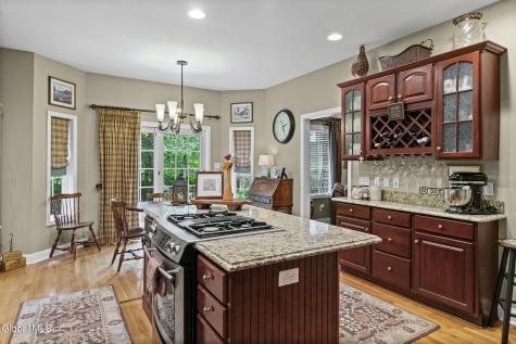 31 Sweetbriar Drive Gansevoort NY 12831