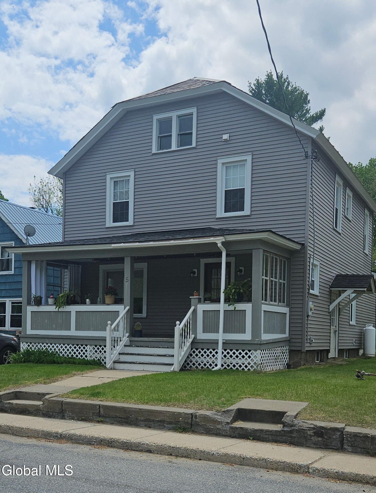 5 Circle North Creek NY 12853