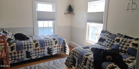 5 Circle Avenue North Creek NY 12853