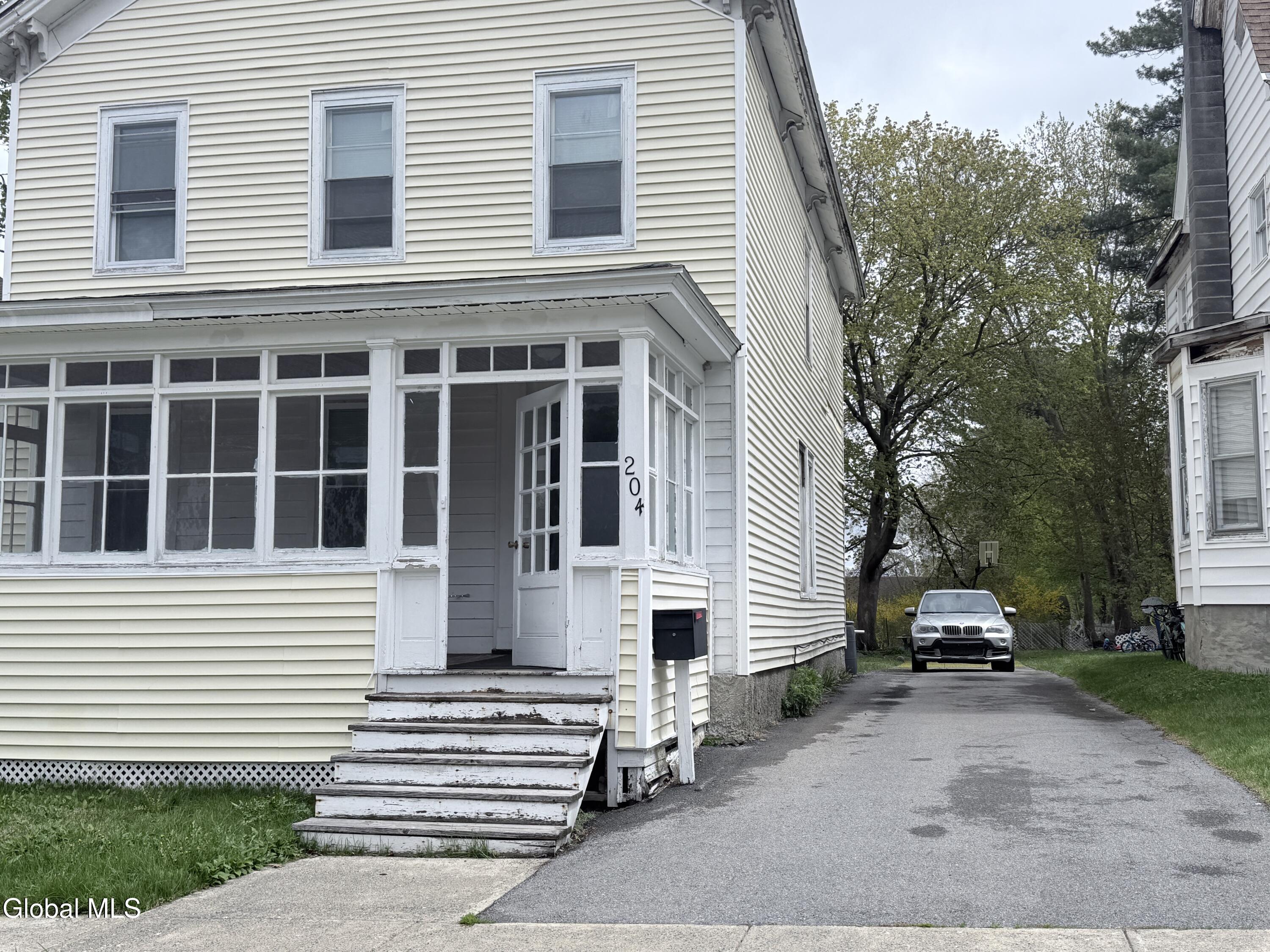 204 Glebe Street Johnstown NY 12095