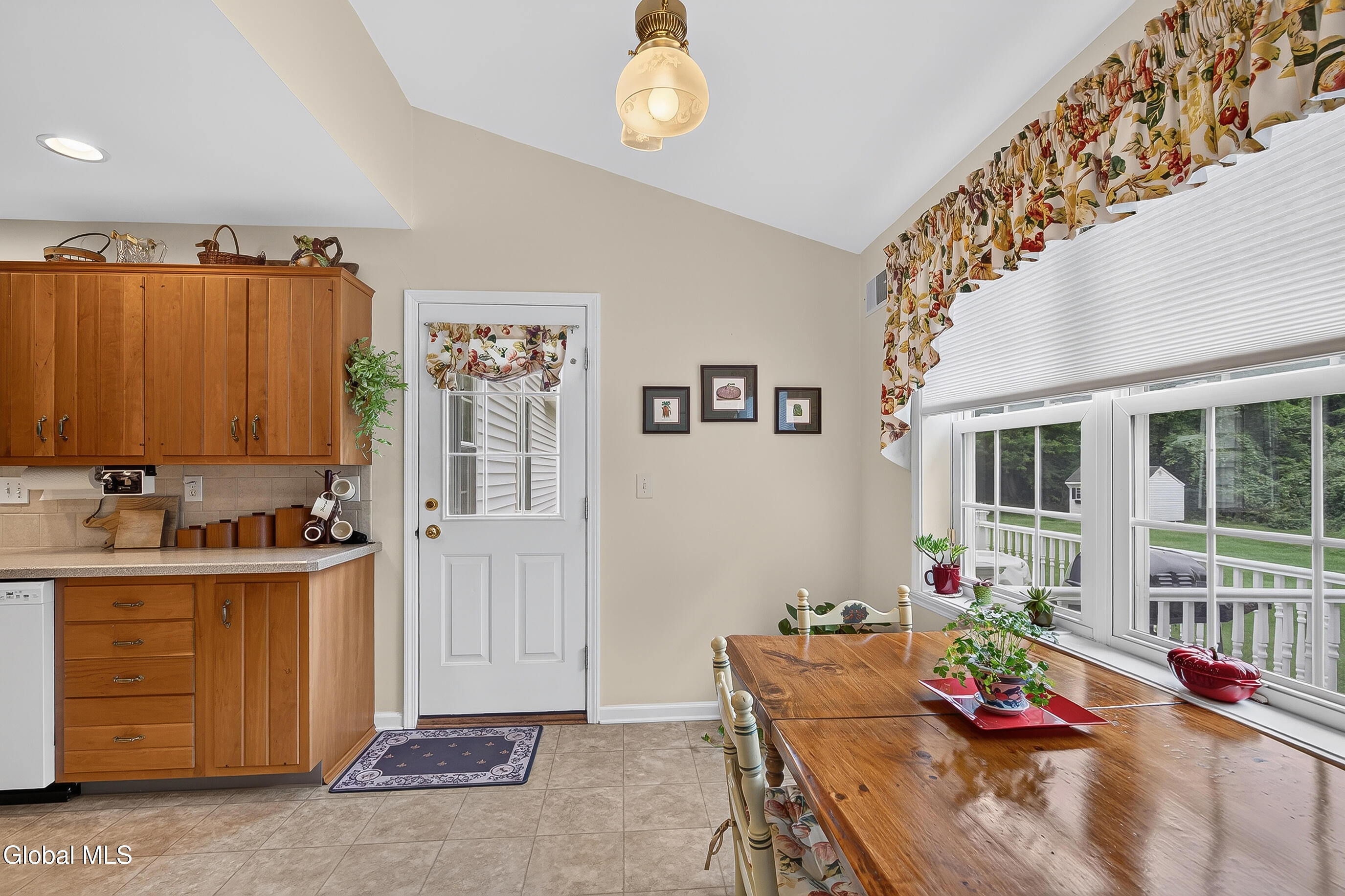 316 Orchard Street Delmar NY 12054