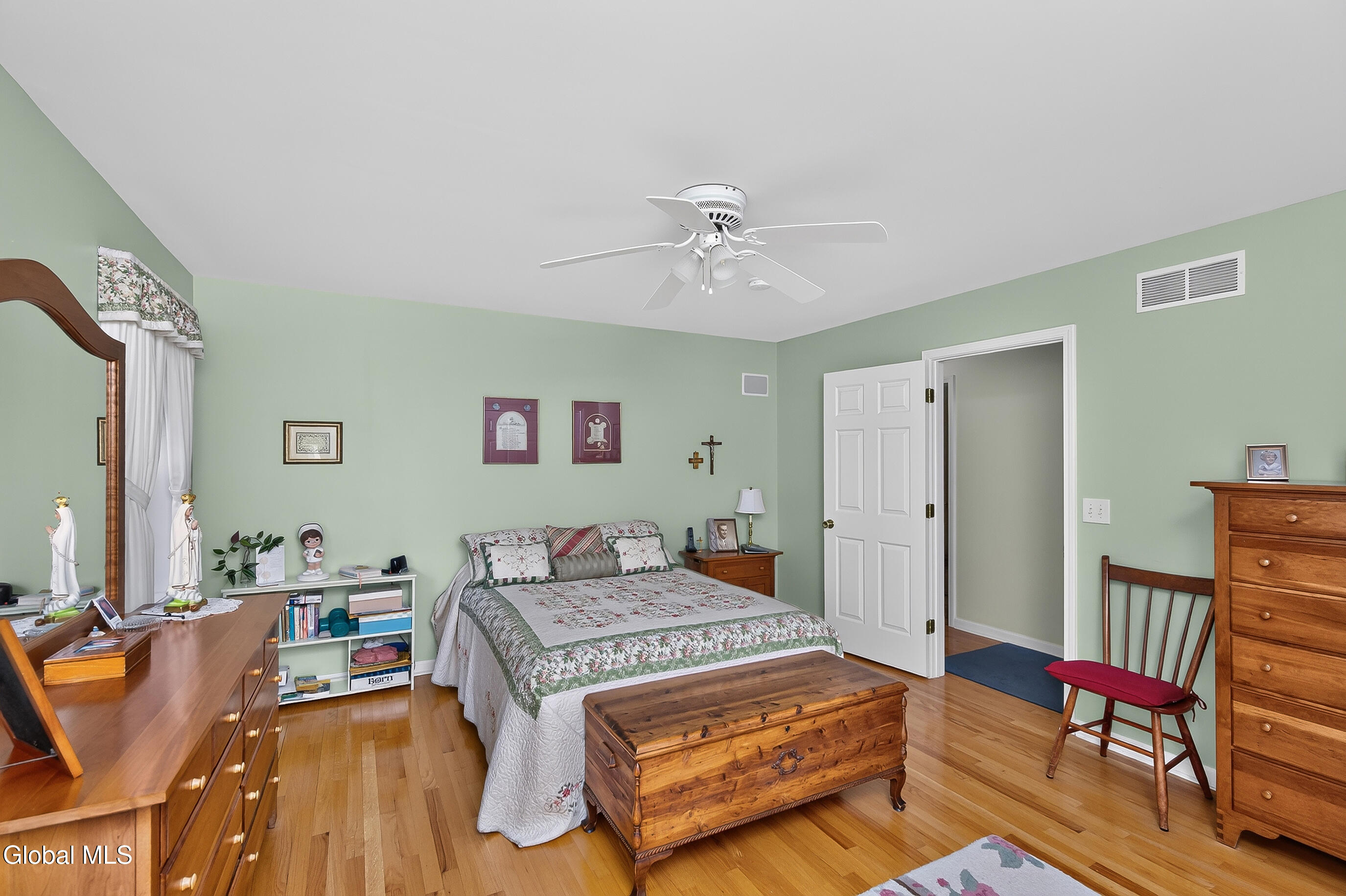 316 Orchard Street Delmar NY 12054