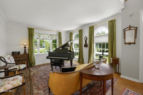 5 Mystic Lane Saratoga Springs NY 12866