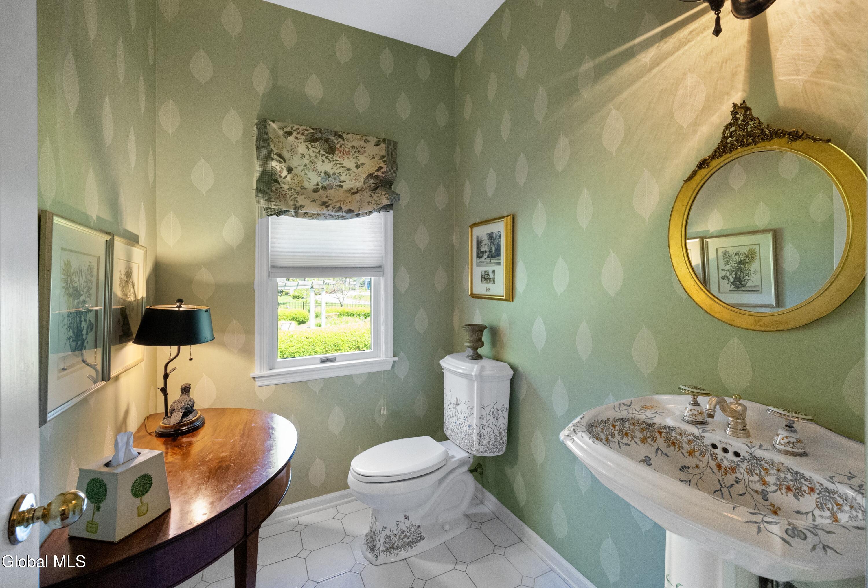 5 Mystic Lane Saratoga Springs NY 12866