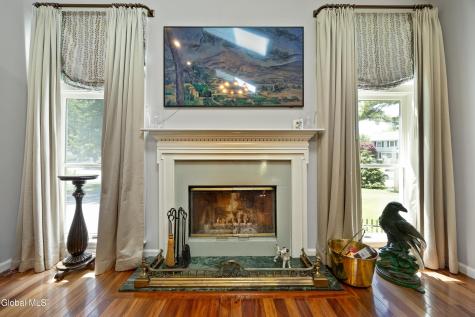 5 Mystic Lane Saratoga Springs NY 12866