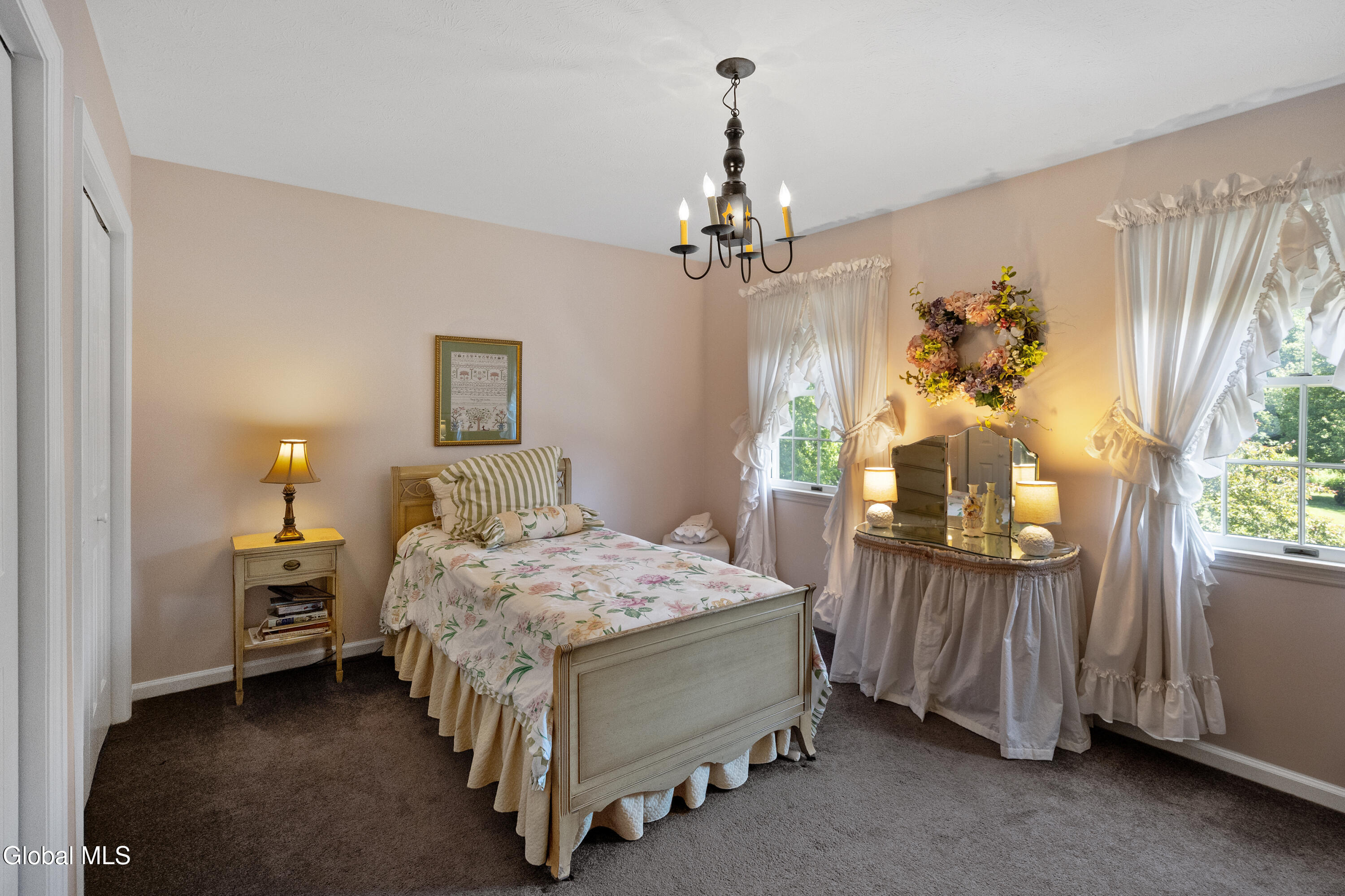 5 Mystic Lane Saratoga Springs NY 12866
