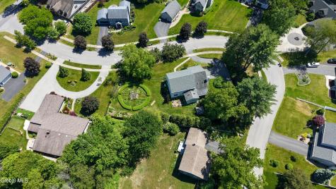 5 Mystic Lane Saratoga Springs NY 12866