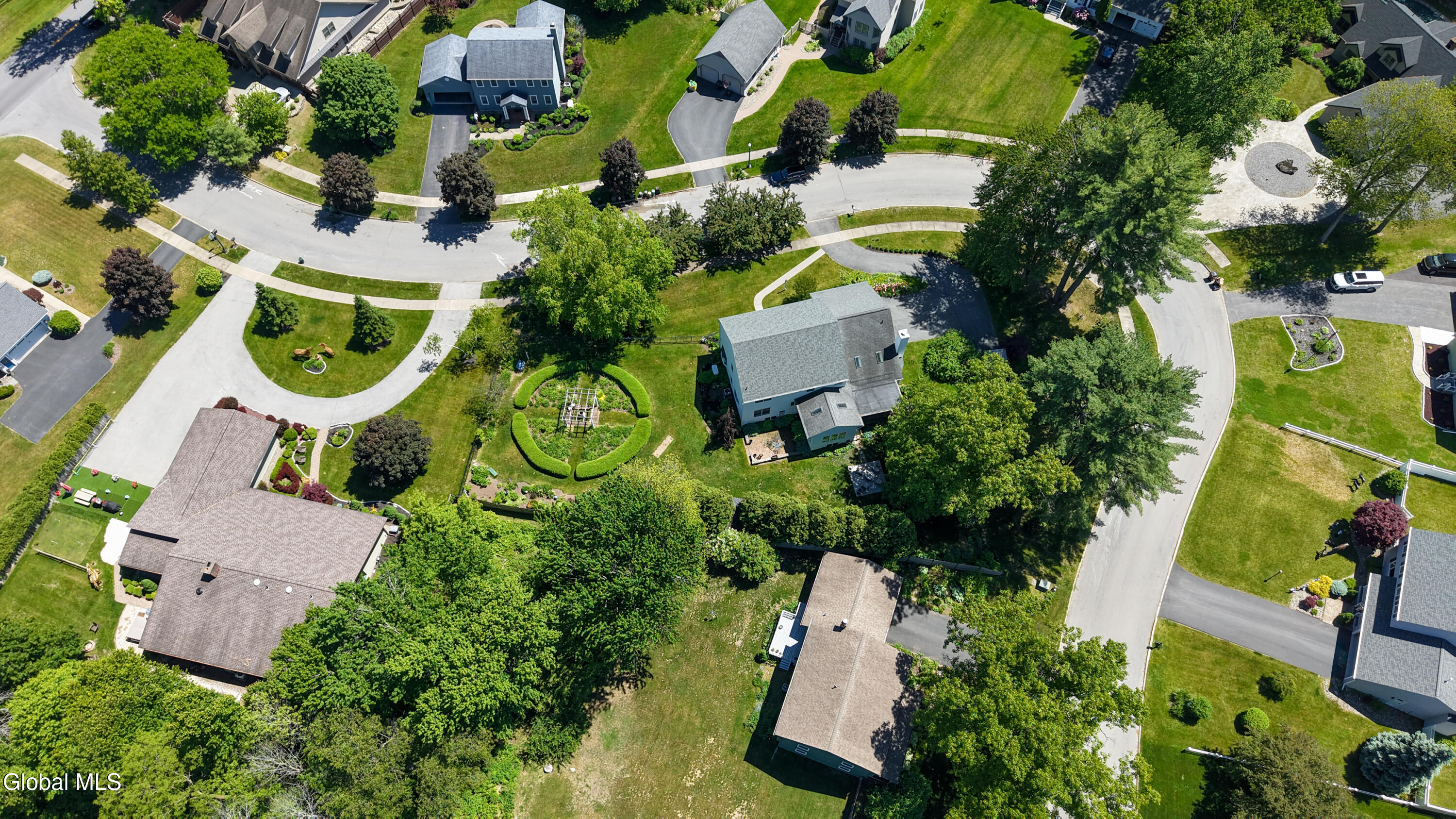 5 Mystic Lane Saratoga Springs NY 12866