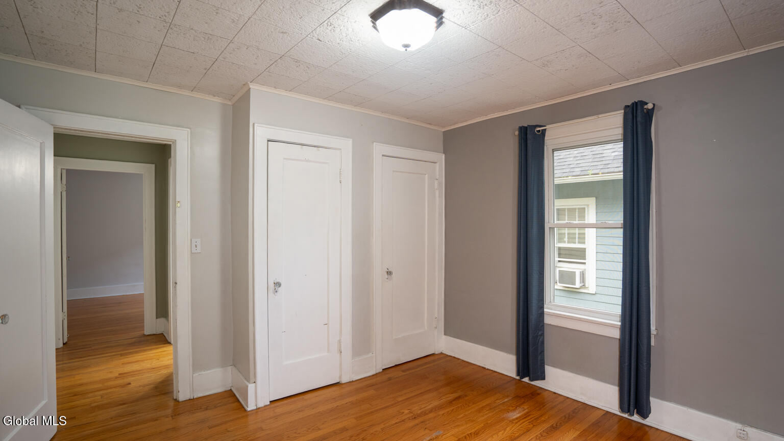 5 Sampson Avenue Troy NY 12180