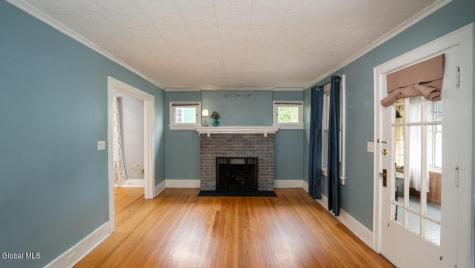 5 Sampson Avenue Troy NY 12180