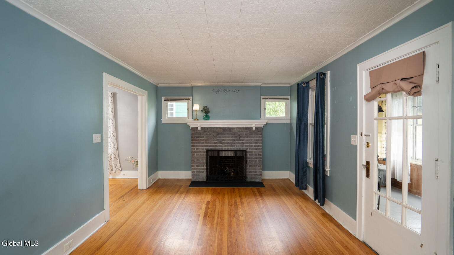 5 Sampson Avenue Troy NY 12180