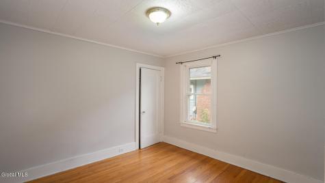 5 Sampson Avenue Troy NY 12180