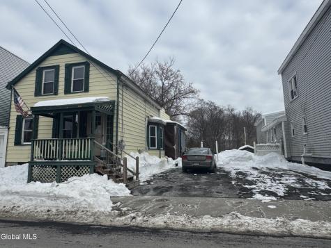1484 3rd Street Rensselaer NY 12144