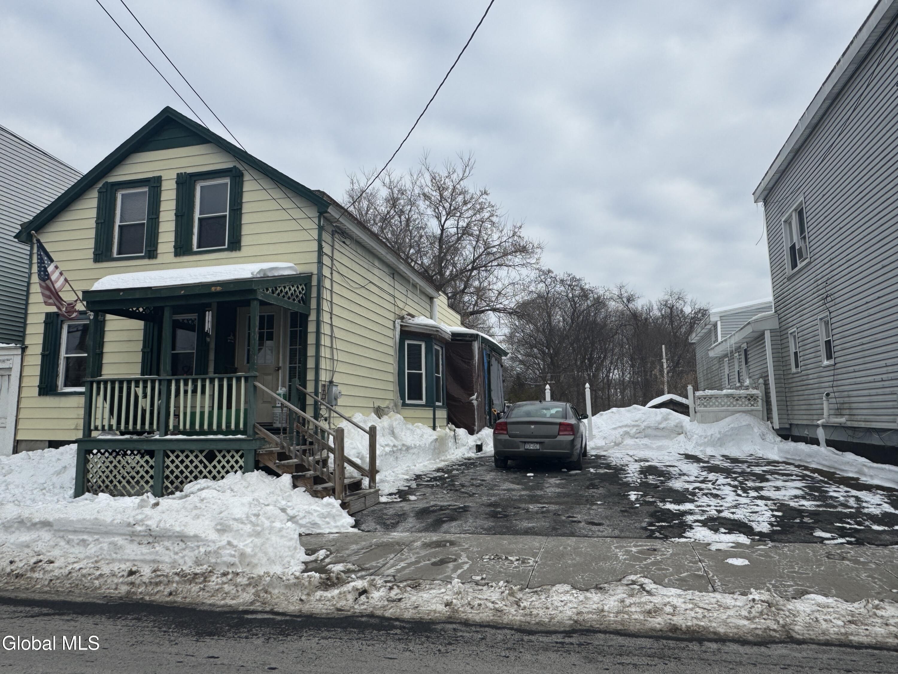 1484 3rd Street Rensselaer NY 12144