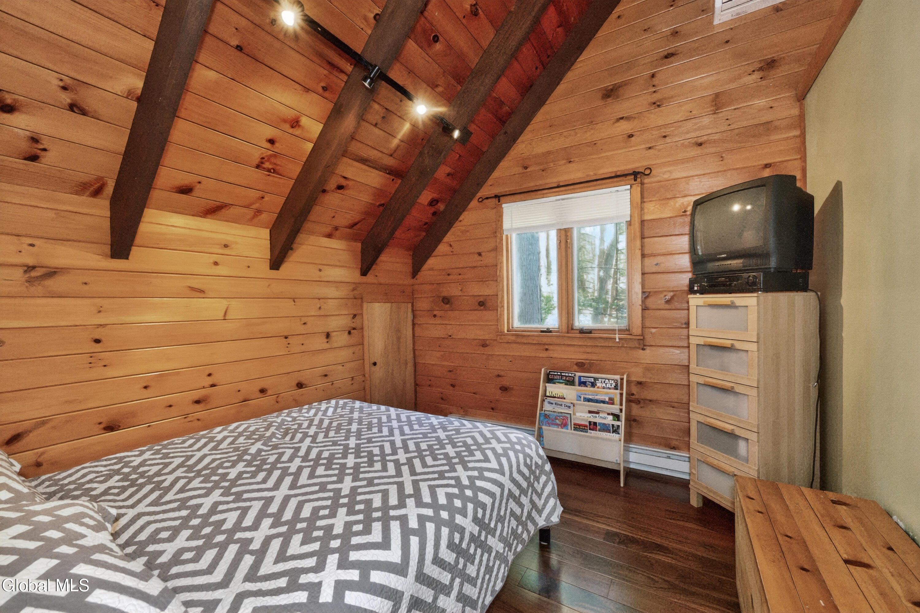 55 Lakeview Drive Adirondack NY 12808