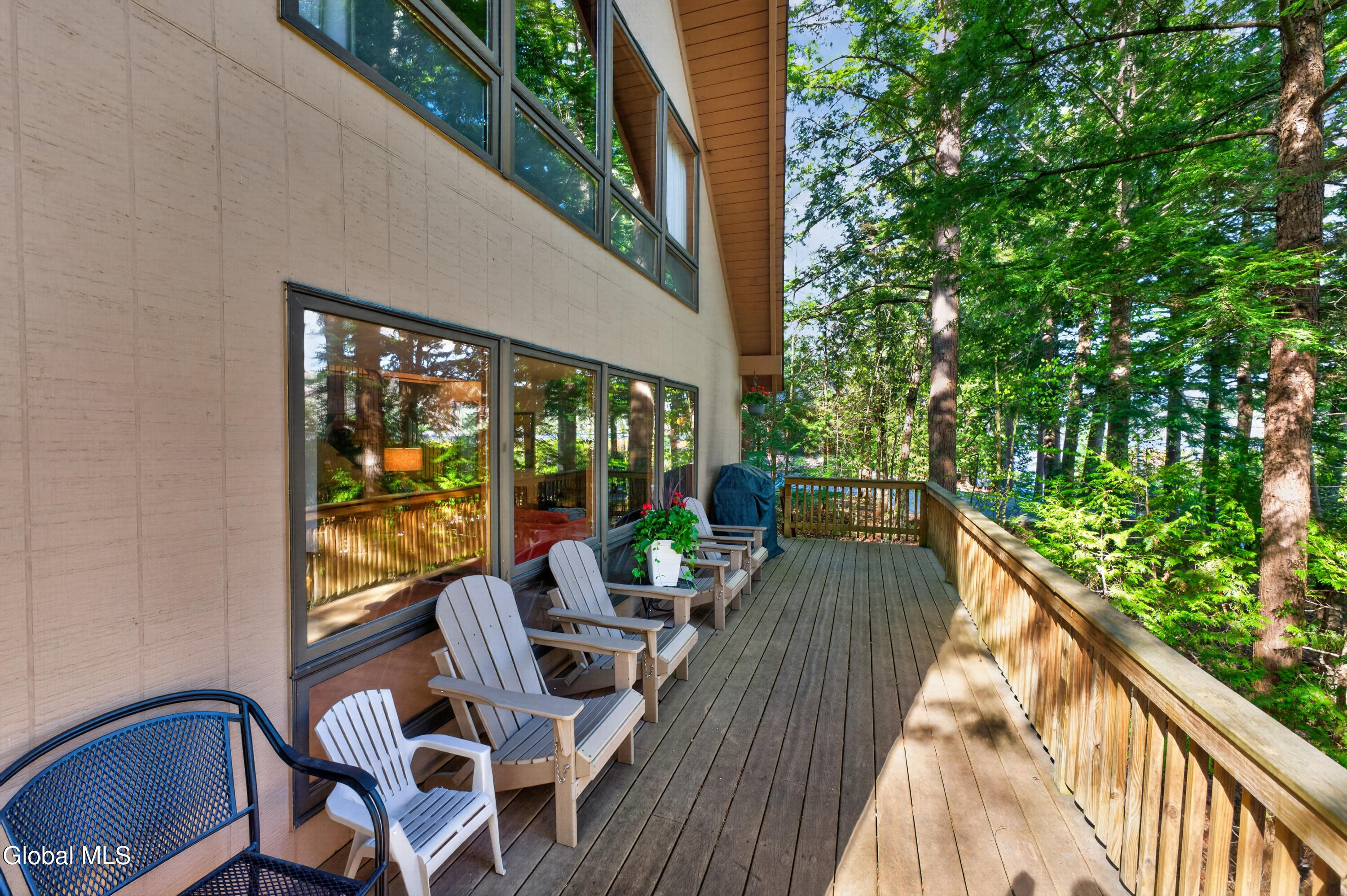55 Lakeview Drive Adirondack NY 12808