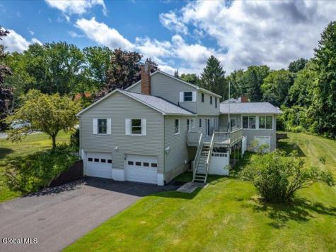 126 Wood Dale Drive Ballston Lake NY 12019