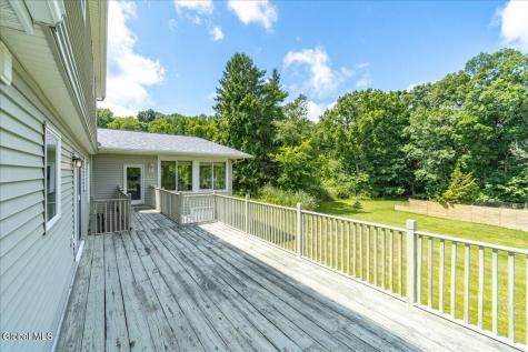 126 Wood Dale Drive Ballston Lake NY 12019