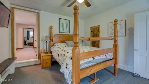16 John Street Gloversville NY 12078