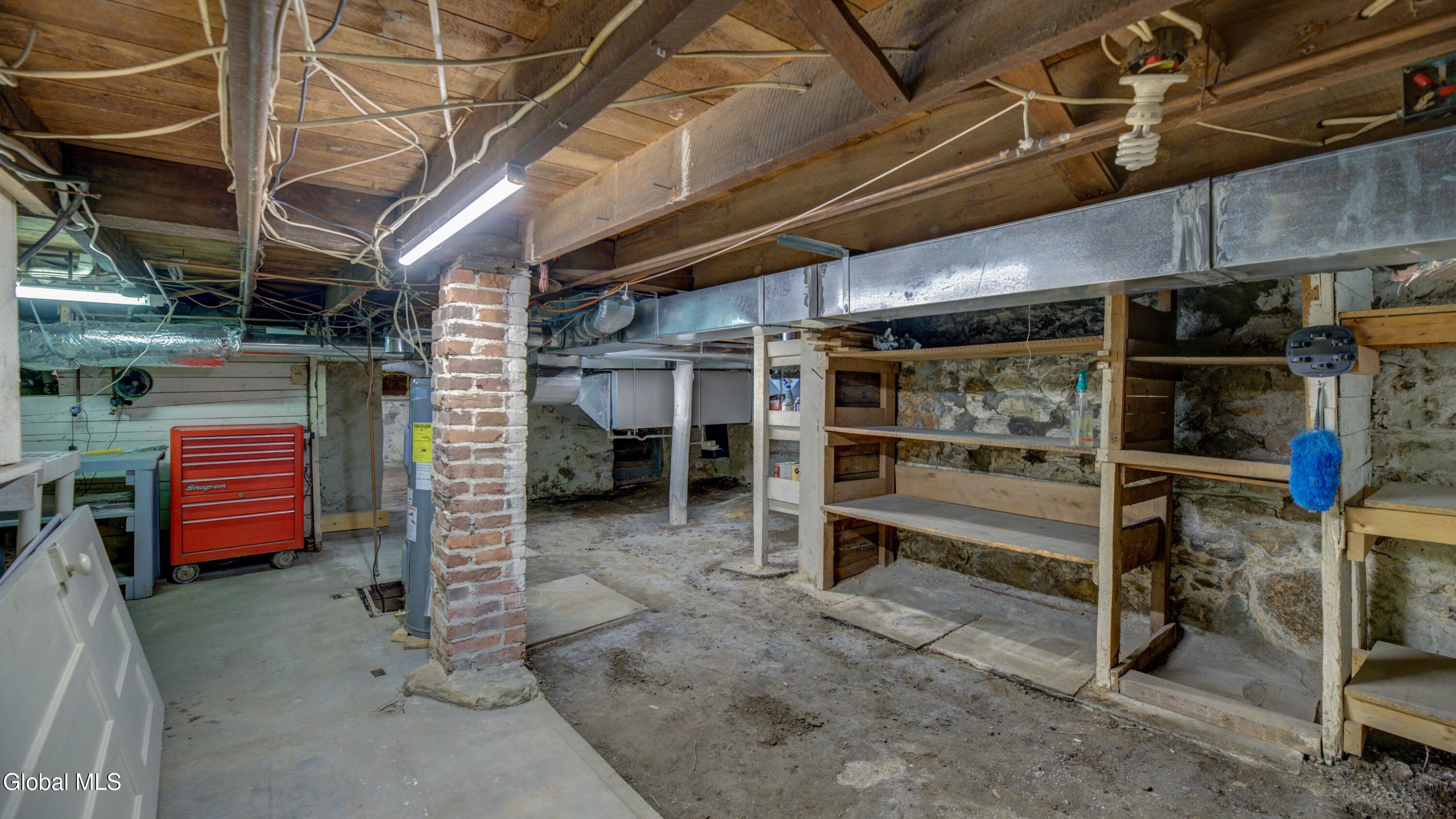 16 John Street Gloversville NY 12078
