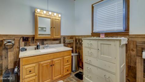 16 John Street Gloversville NY 12078