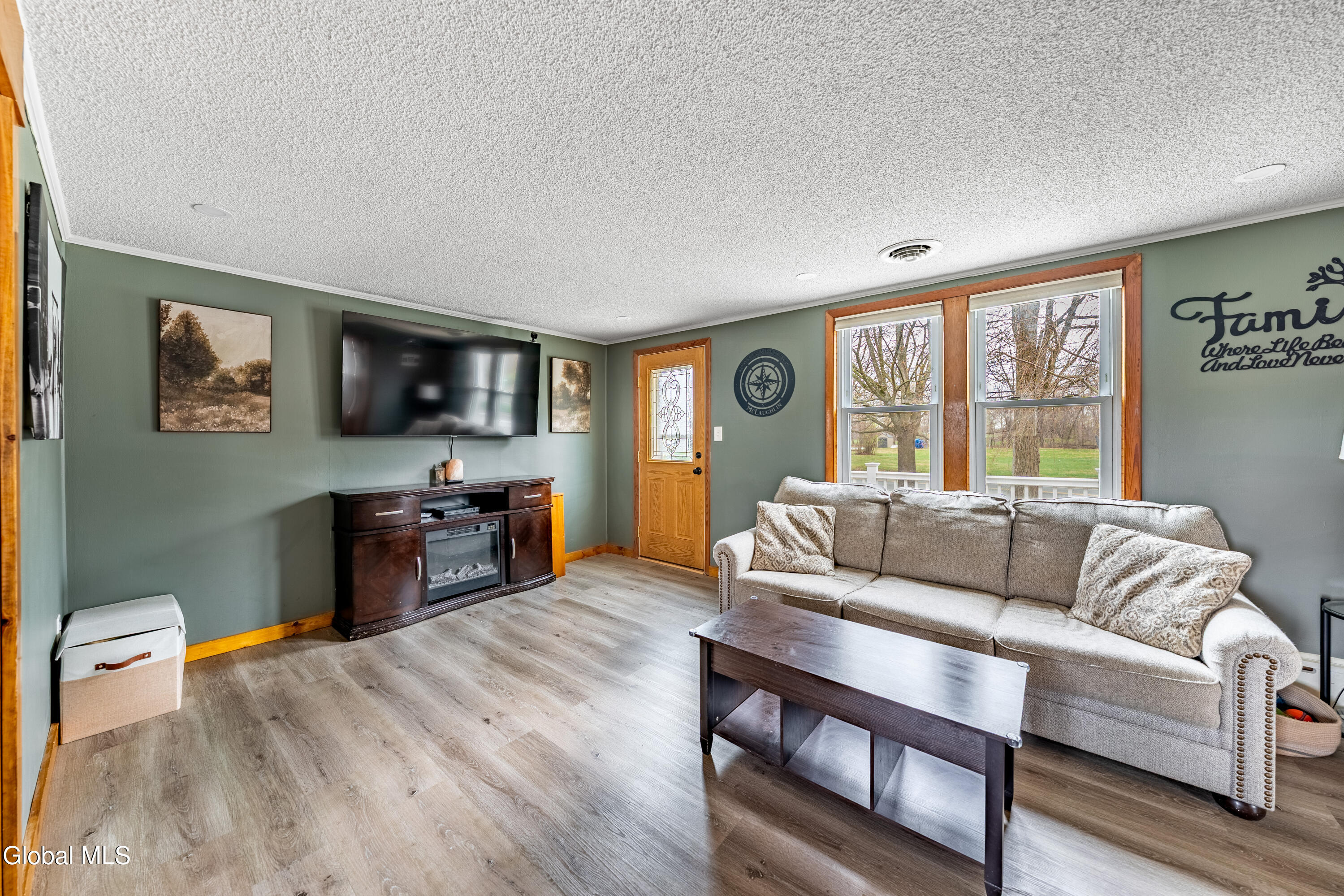 2 Brown Road Schaghticoke NY 12154